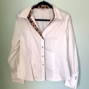 Calvin Klein size M leopard print shirt